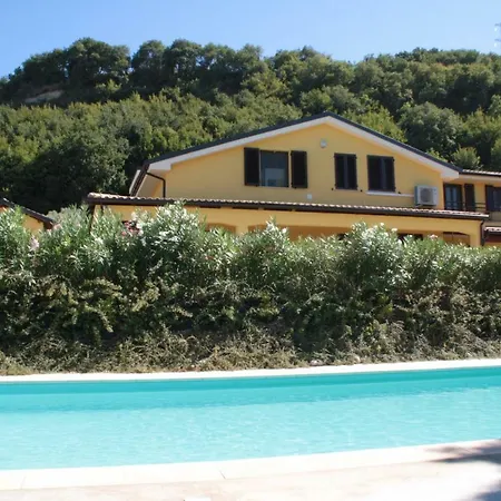 Apartment La Dolce Vallata Montefiore dellʼAso